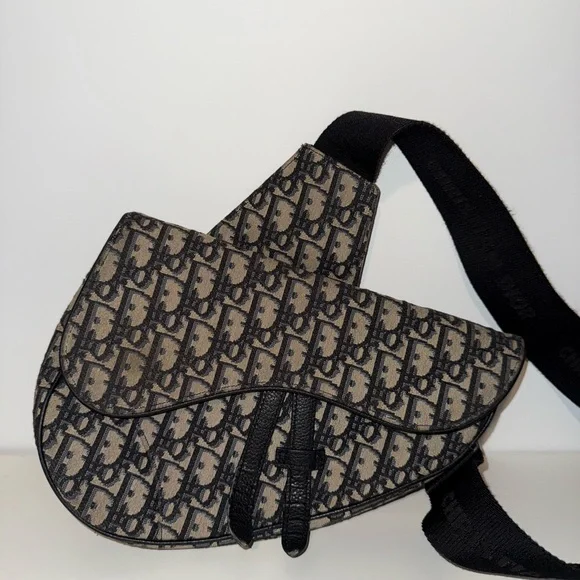 Dior Messenger Bag - Picture 8 of 8